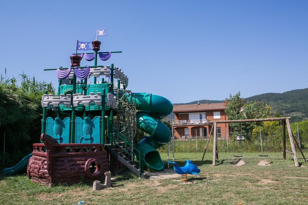 Camping River 3*